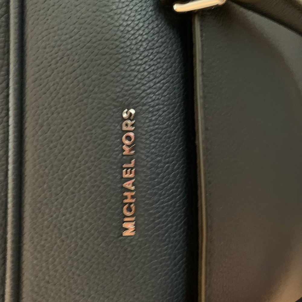 Michael Kors Navy Blue Briefcase - Picture 3 of 10